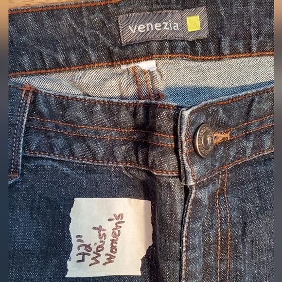 Women's plus size Venezia jeans 42" waist - Picture 3 of 3
